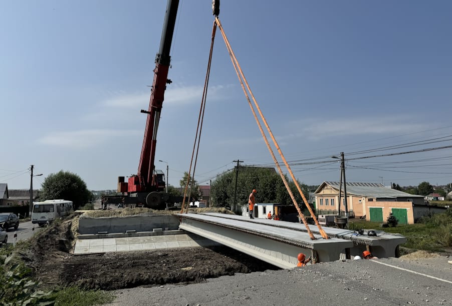 Пензенская область: на мосту через лог на трассе Пенза – Лунино устроены все балки пролетного строения
